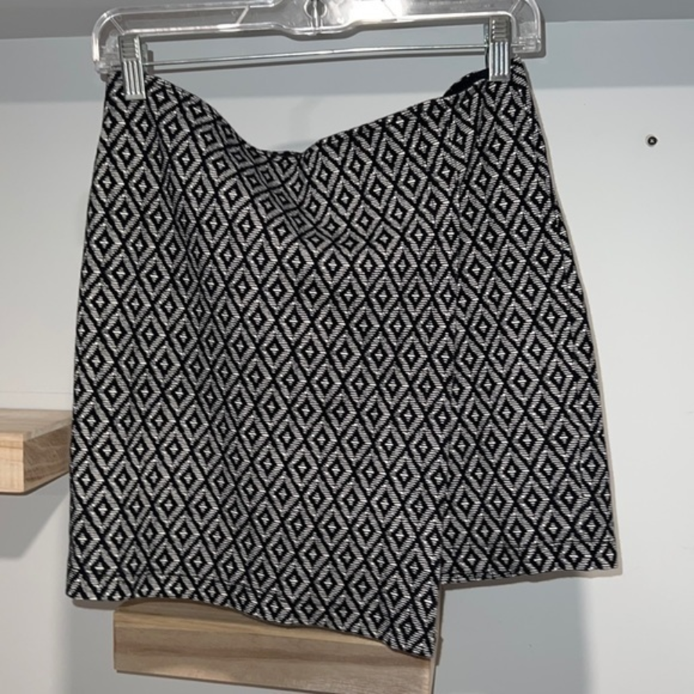 Hollister black and white mini skirt‎ pencil skirt